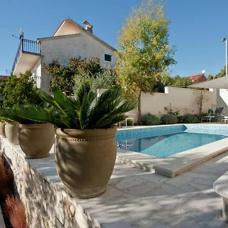 Holiday home Picturesque In Okrug Gornji By The *
